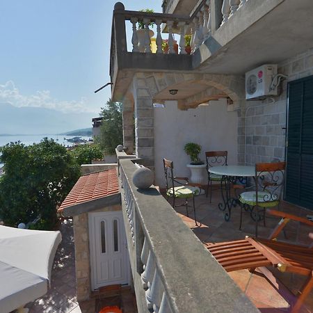 Apartments Palace Mira Mare Tivat Cameră foto